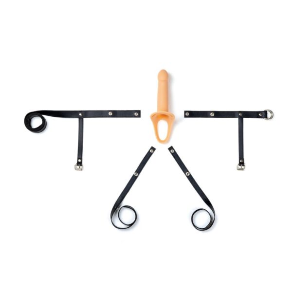 Dildo hueco con arnés ajustable H2 de Virgite - Imagen 3