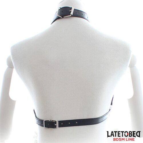 arnes bondage con copas abiertas y cadenas 10